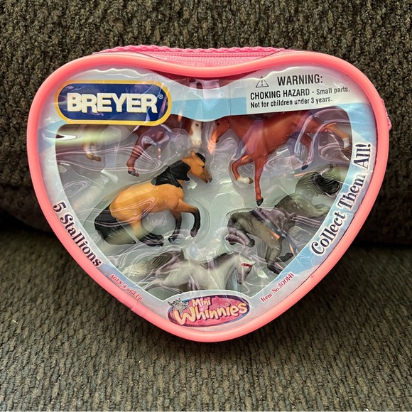 Breyer Other - Breyer Mini Whinnies Horses- 5 Stallions- #300141- 2008 - Pink Heart Case